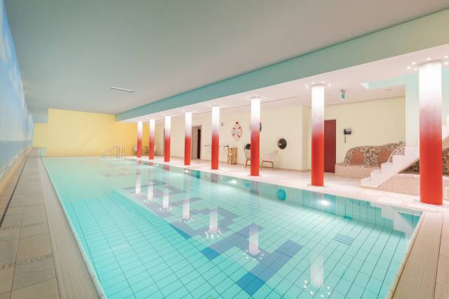 18 Meter Indoor Pool im Hotel Plankl