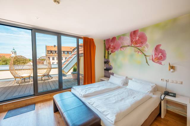 Wohnbereich mit Dachterrasse im Hotel Plankl