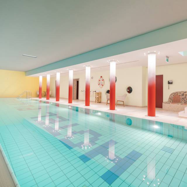 18 Meter Indoor-Pool im Hotel Plankl